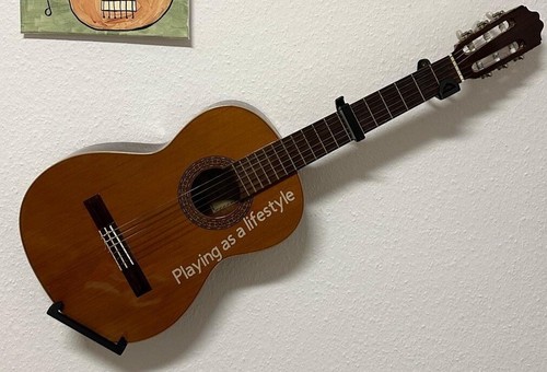 Gitarren halter liegend - an, der